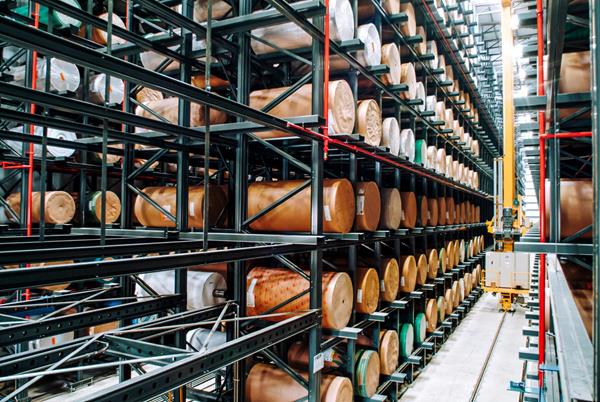 Systèmes de stockage en hauteur