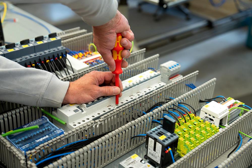 Elektroingenieur (m/w/d) - Offres d'emploi